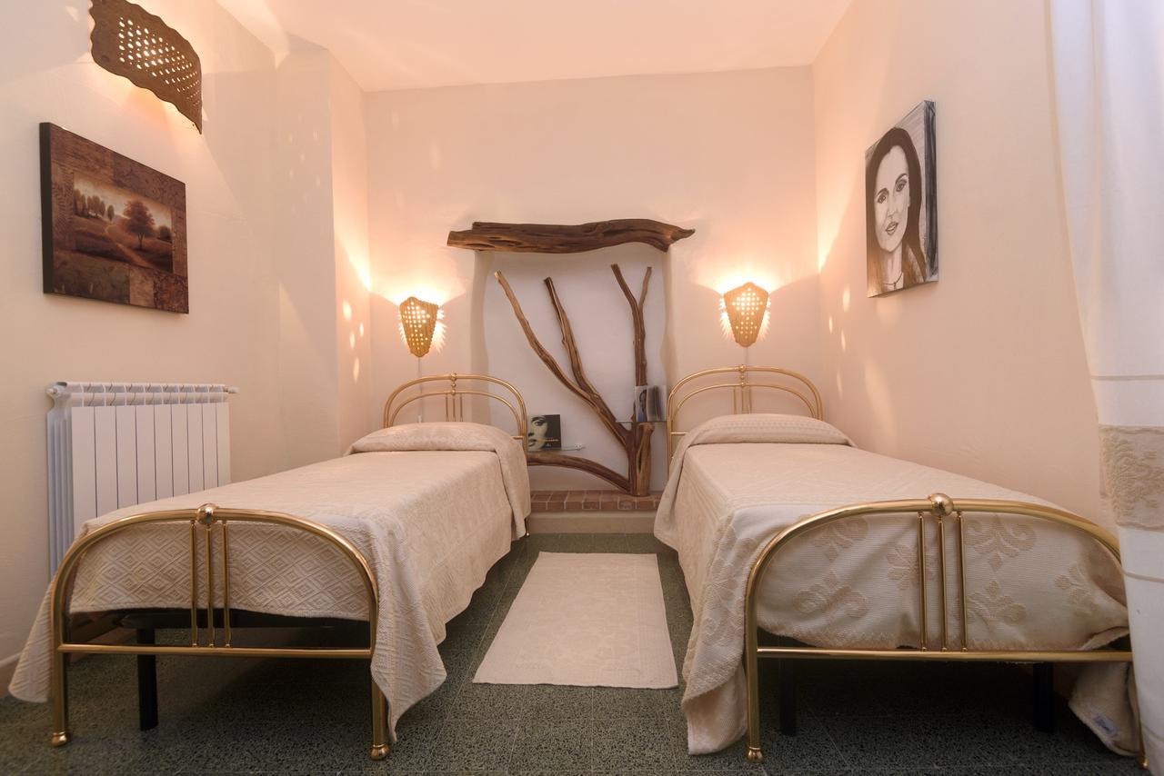 Al Vecchio Corso B&B Tempio Pausania Εξωτερικό φωτογραφία