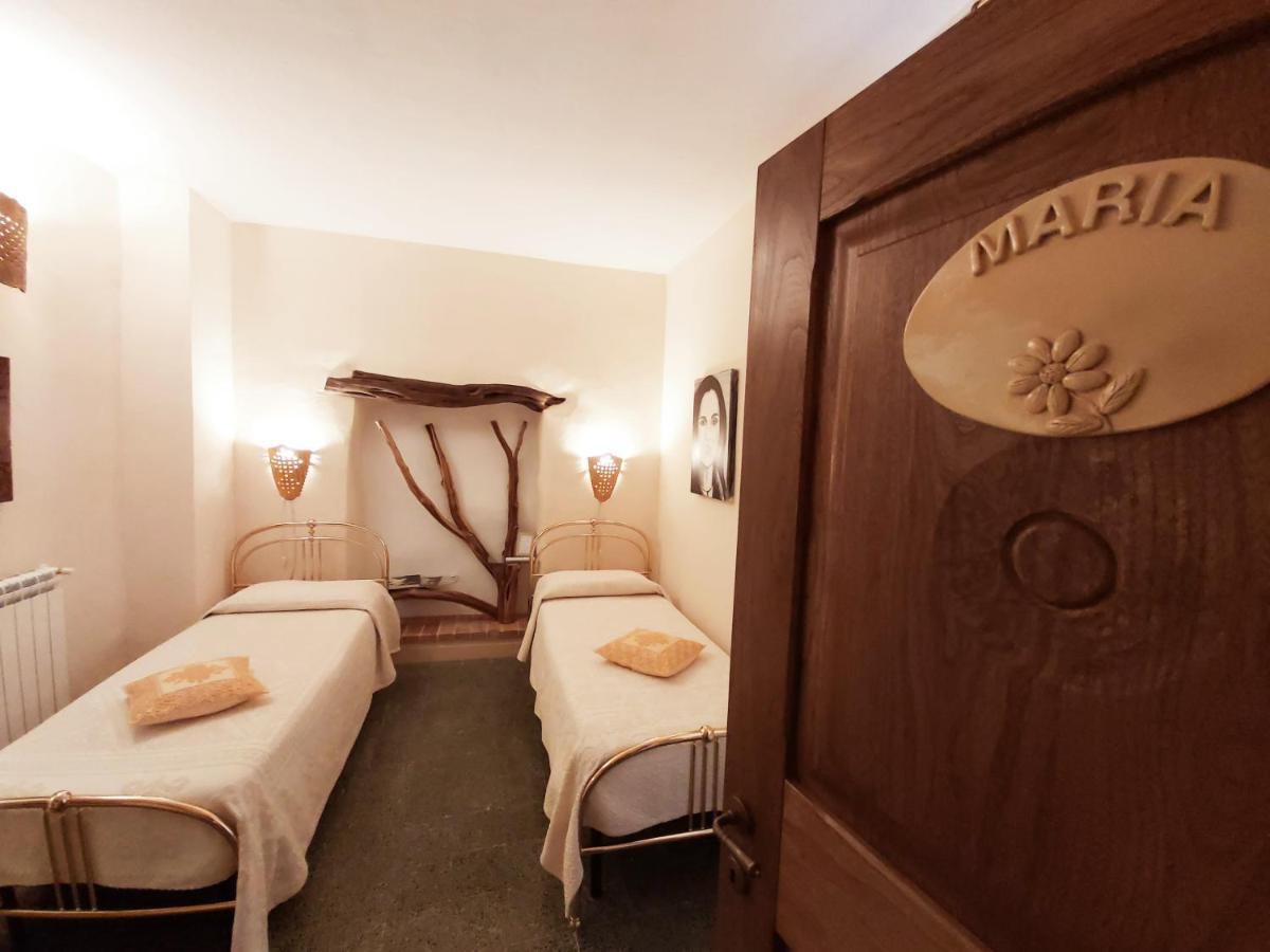 Al Vecchio Corso B&B Tempio Pausania Εξωτερικό φωτογραφία