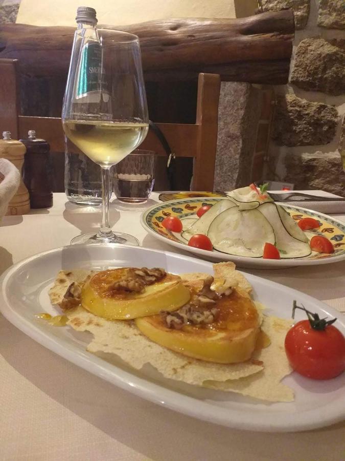 Al Vecchio Corso B&B Tempio Pausania Εξωτερικό φωτογραφία